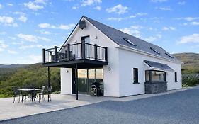 Westcove View Three Bedroom Luxury House With Hot Tub